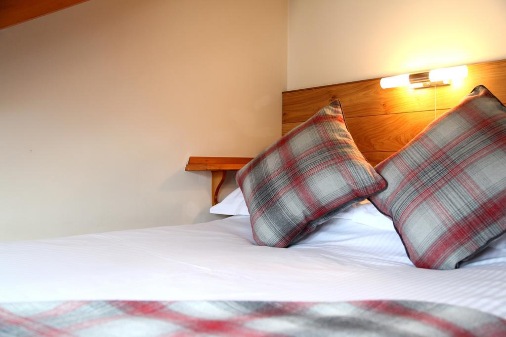 Greenbanks Hotel Norfolk Great Fransham Bagian luar foto